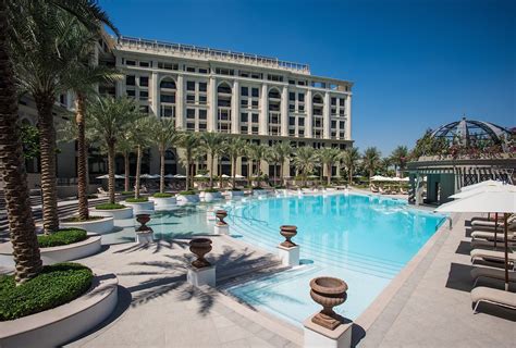 palazzo versace dubai official website